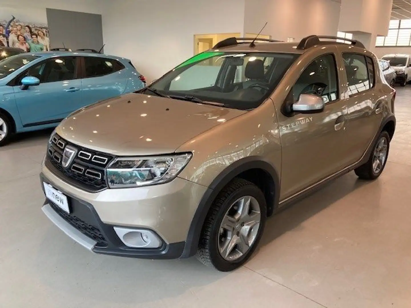 Dacia Sandero Sandero II Stepway Stepway 0.9 tce Comfort OK NEOP Or - 2