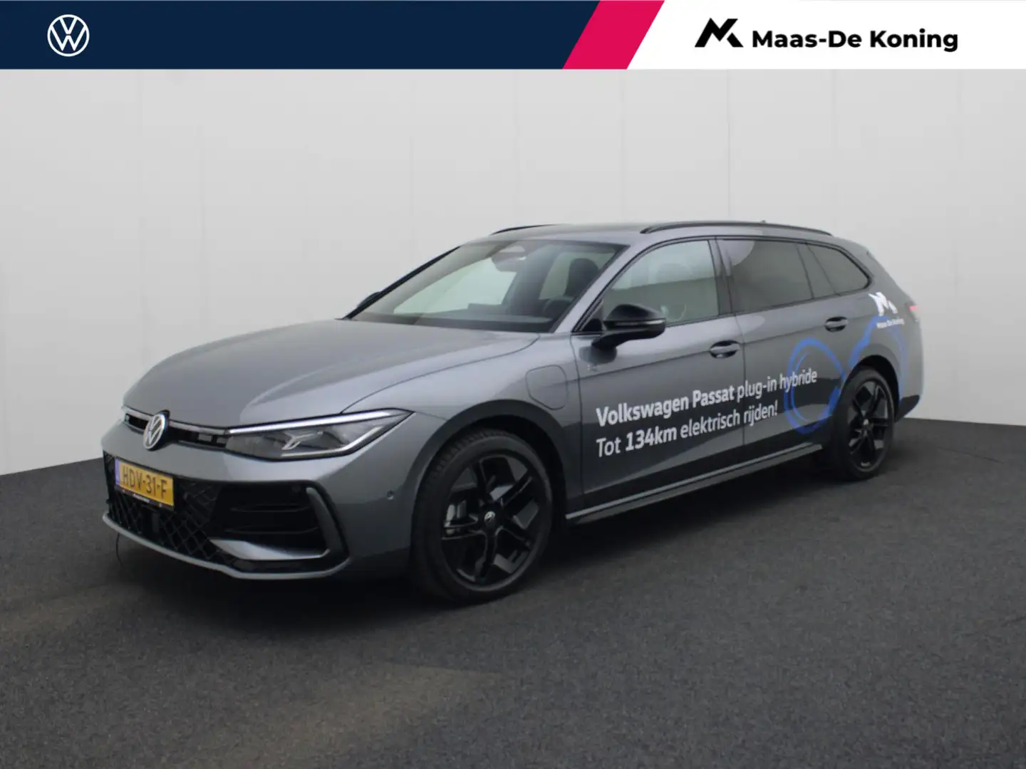 Volkswagen Passat Variant 1.5 eHybrid R-Line Edition 204 PK l Panoramadak l Grijs - 1
