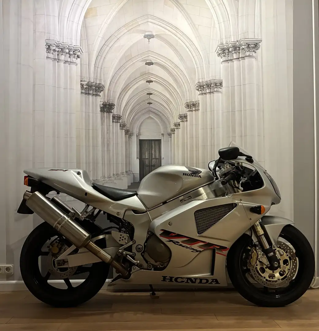 Honda VTR 1000 VTR SP1 - 1