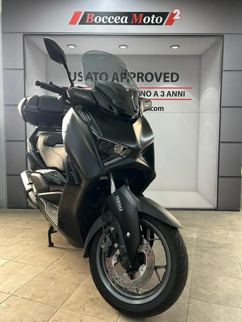 Yamaha X-Max 300 Tech Max crna - 2