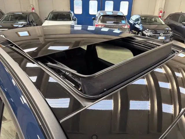 Ford Kuga view 16