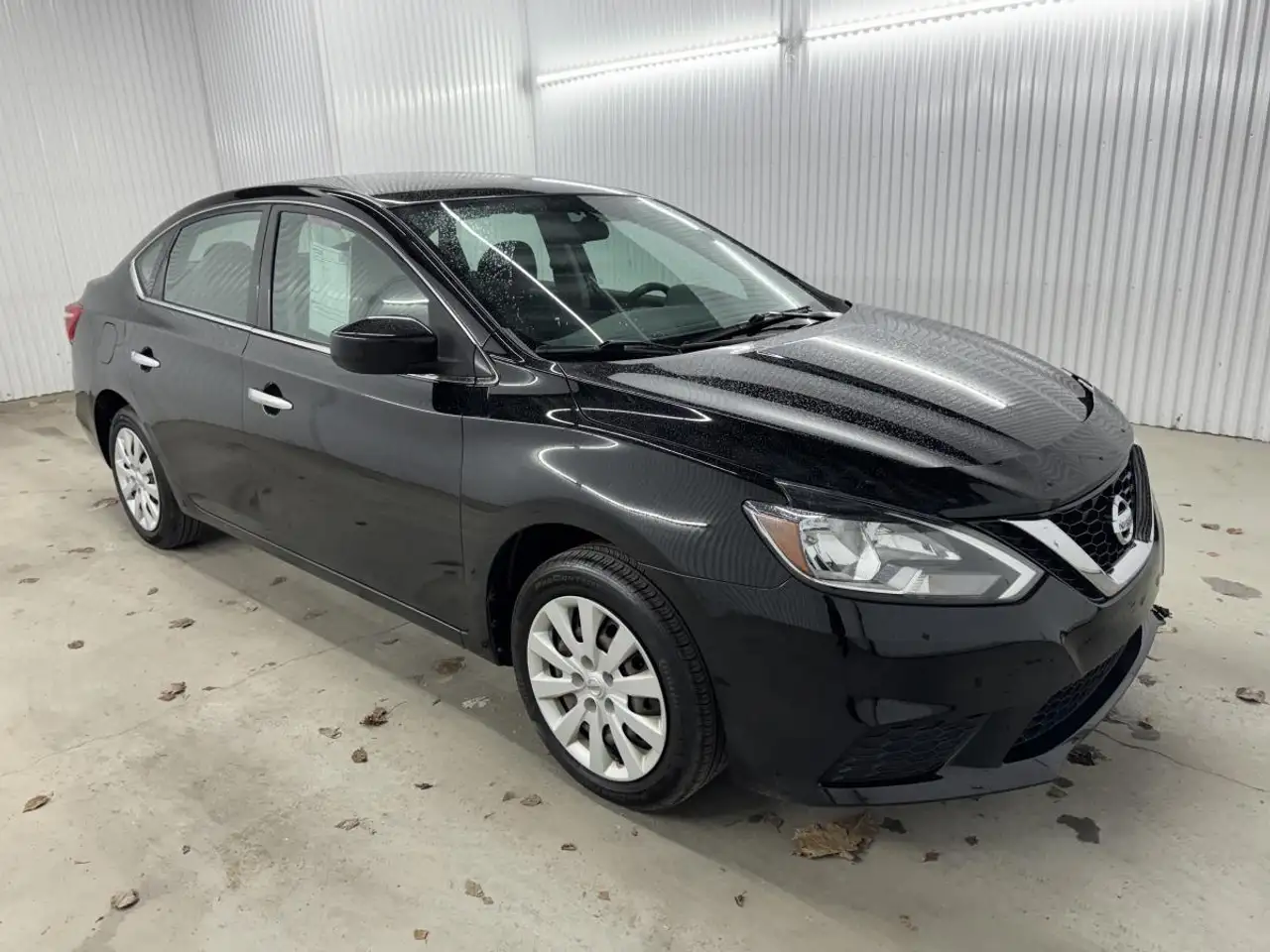 Nissan Sentra снимка Nissan Sentra