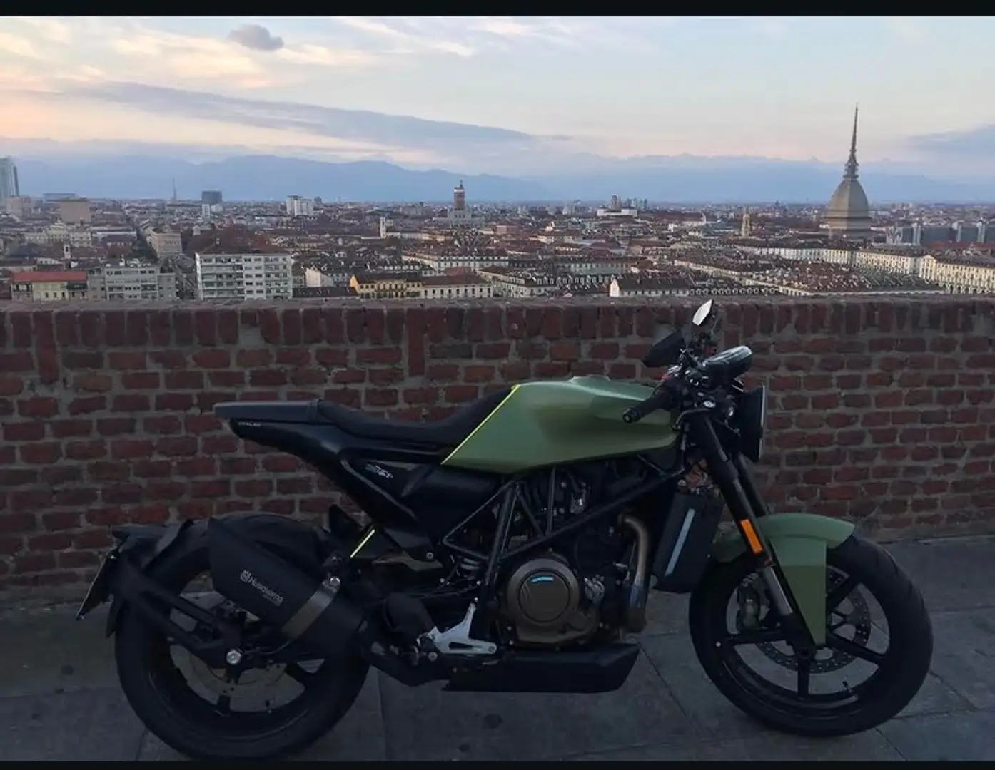 Husqvarna Vitpilen Verde - 2