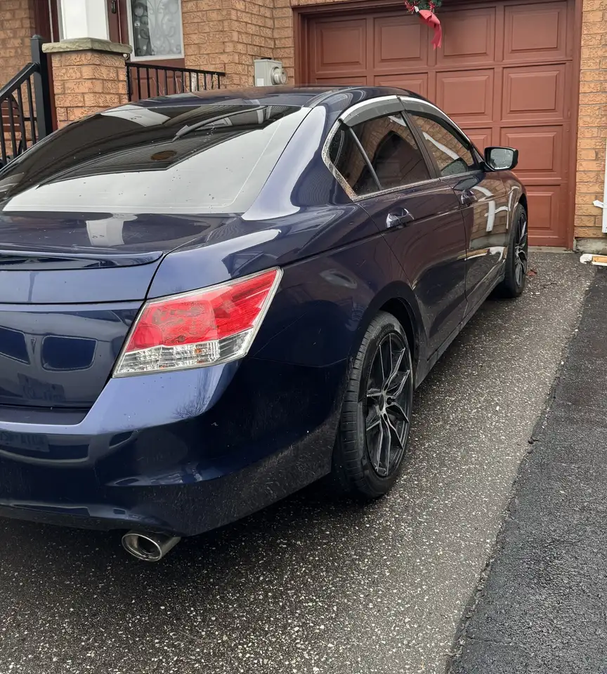 Honda Accord снимка Honda Accord