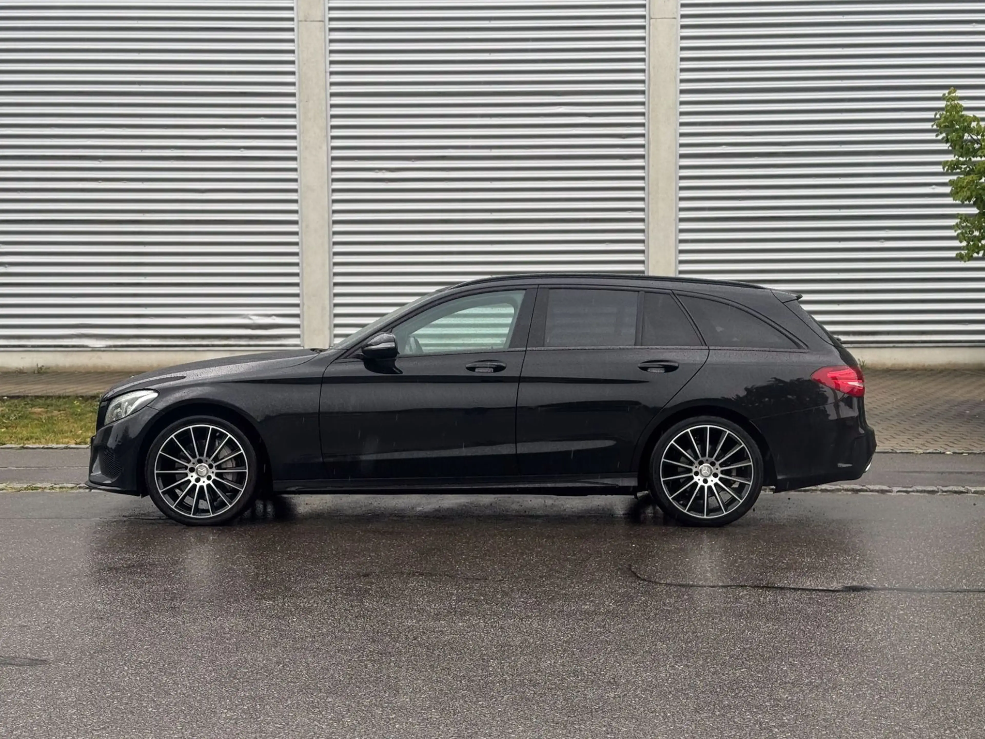 Mercedes-Benz C 250 d T AMG Line 4Matic *Burmester*SHZ*Kamera* — photo 8