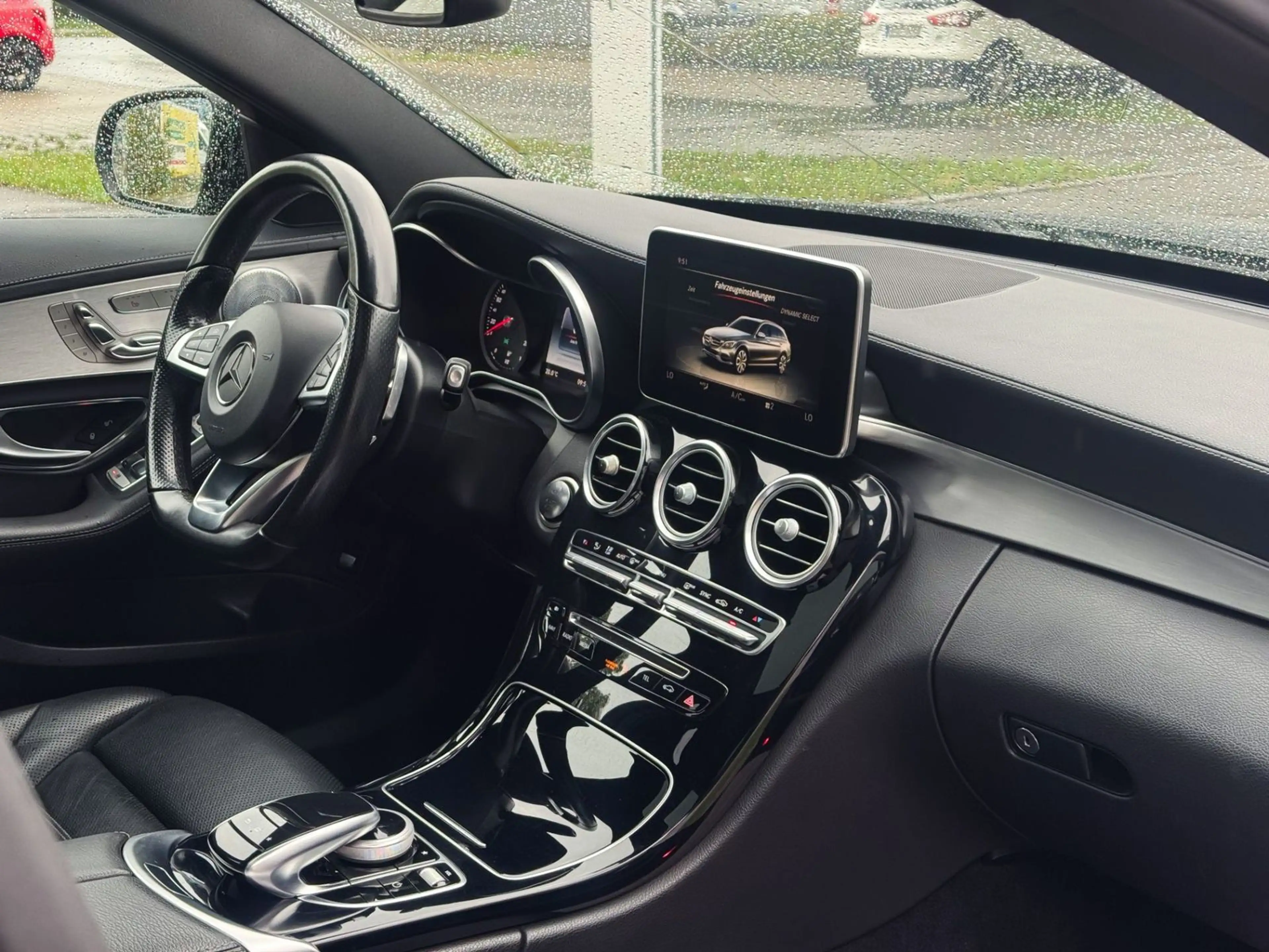 Mercedes-Benz C 250 d T AMG Line 4Matic *Burmester*SHZ*Kamera* — photo 13