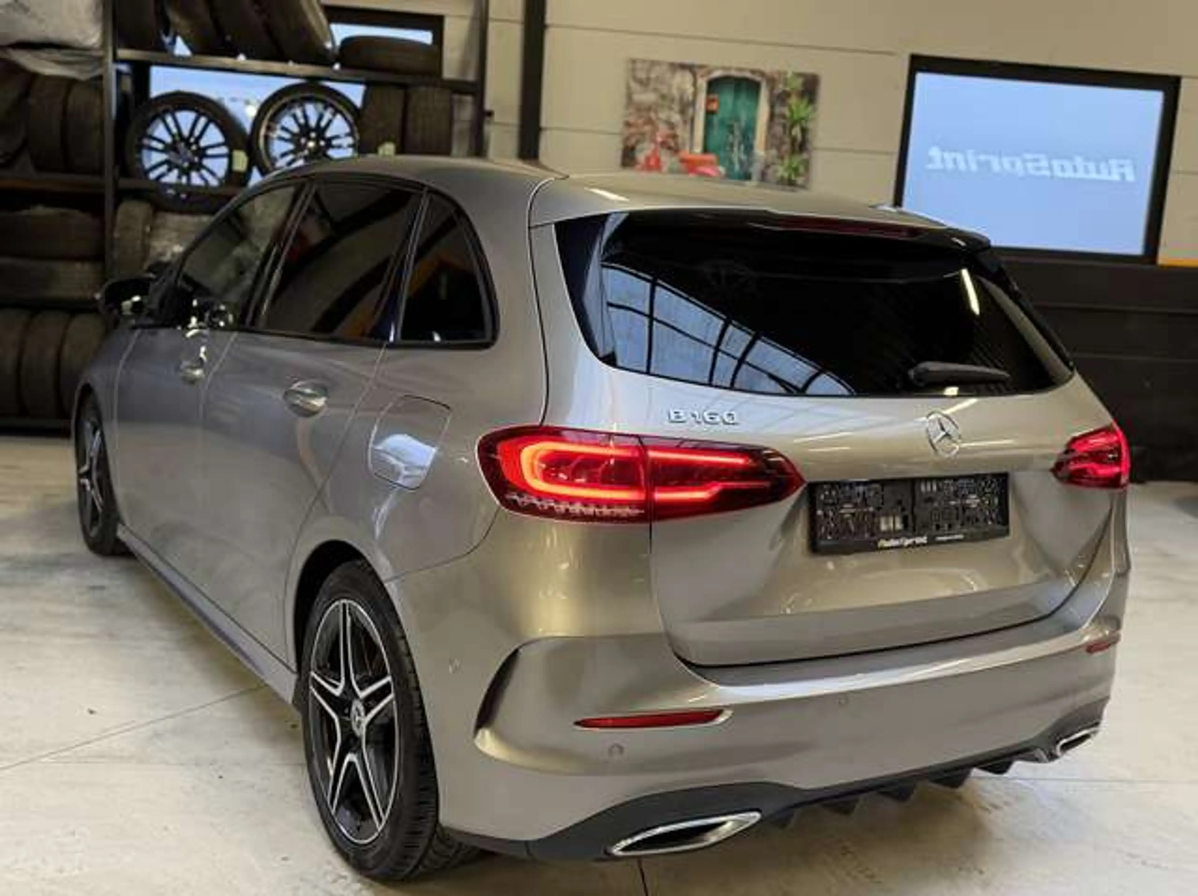 Mercedes-Benz B 160 PACK AMG PACK NIGHT TVA CAMERA CAR PLAY — photo 5
