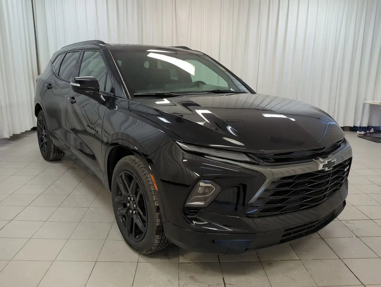 Chevrolet Blazer снимка Chevrolet Blazer