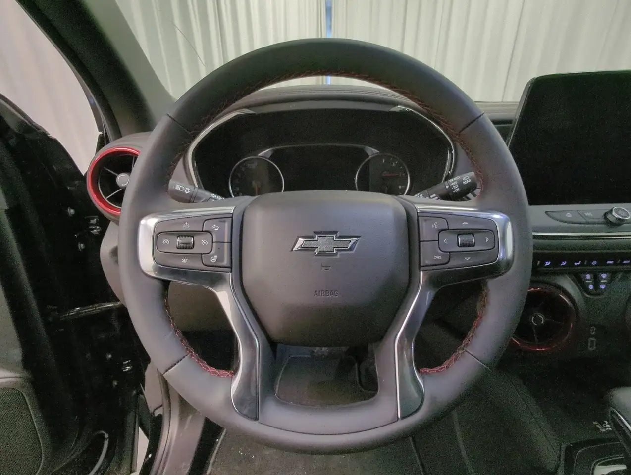 Chevrolet Blazer снимка Chevrolet Blazer