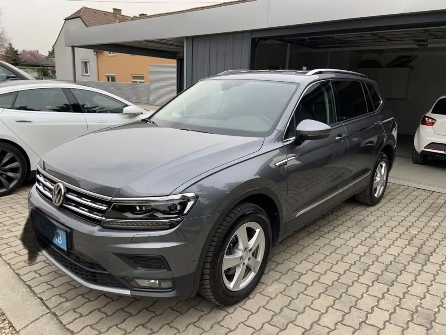 Volkswagen Tiguan Allspace 2,0 TDI SCR Comfortline DSG - 1