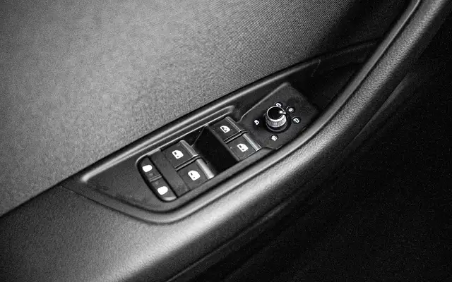 Audi A4 view 27