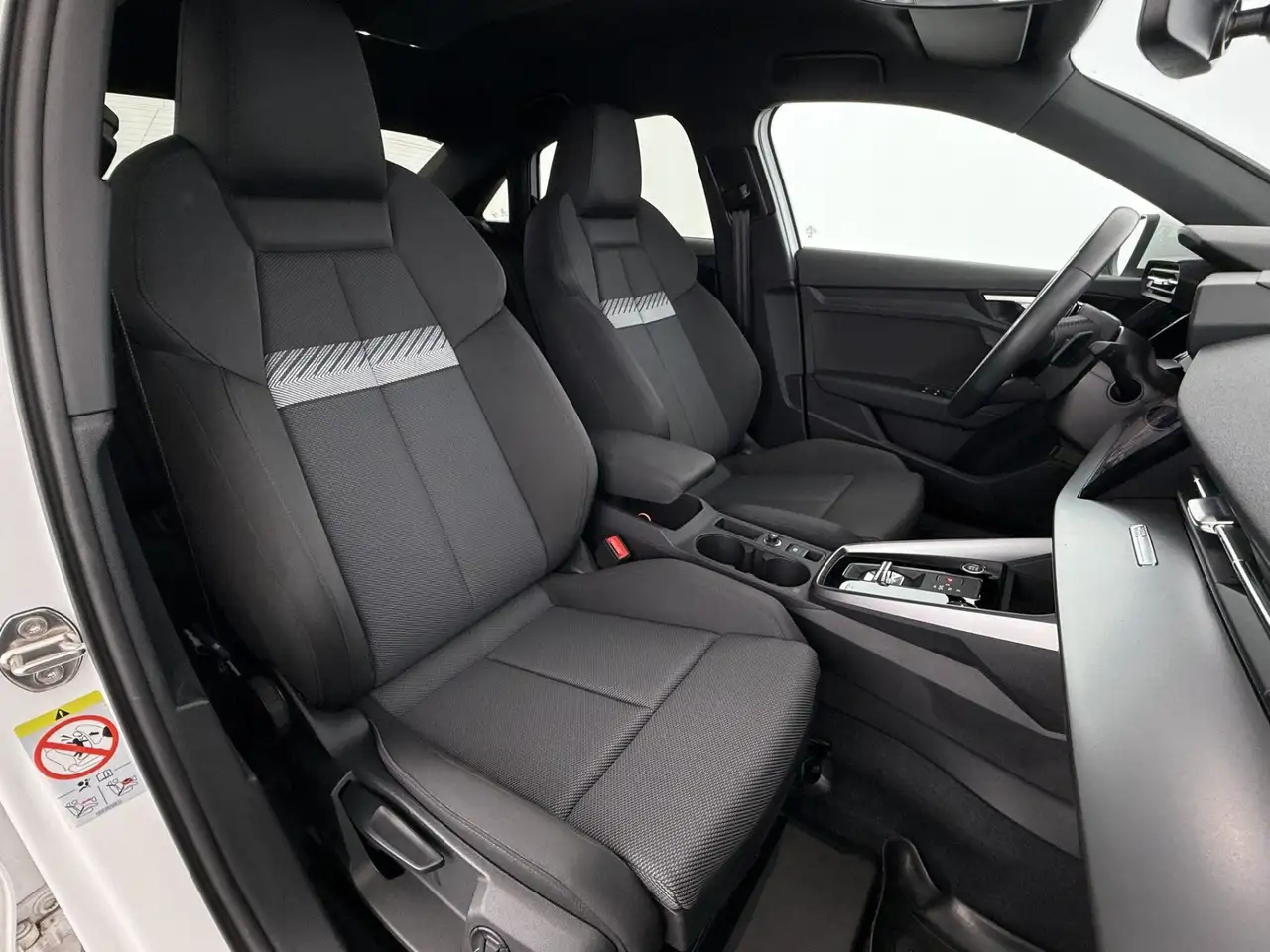 Audi A3 Limousine 35 TFSI advanced Aut LED NAVI SITZHZ, миниатюра 15