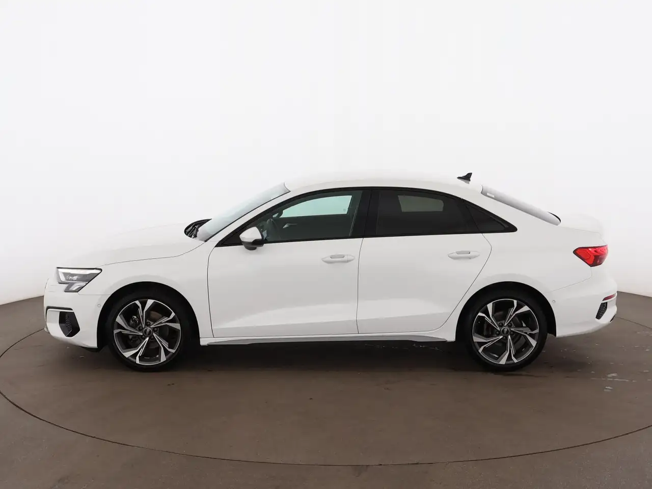 Audi A3 Limousine 35 TFSI advanced Aut LED NAVI SITZHZ, миниатюра 5
