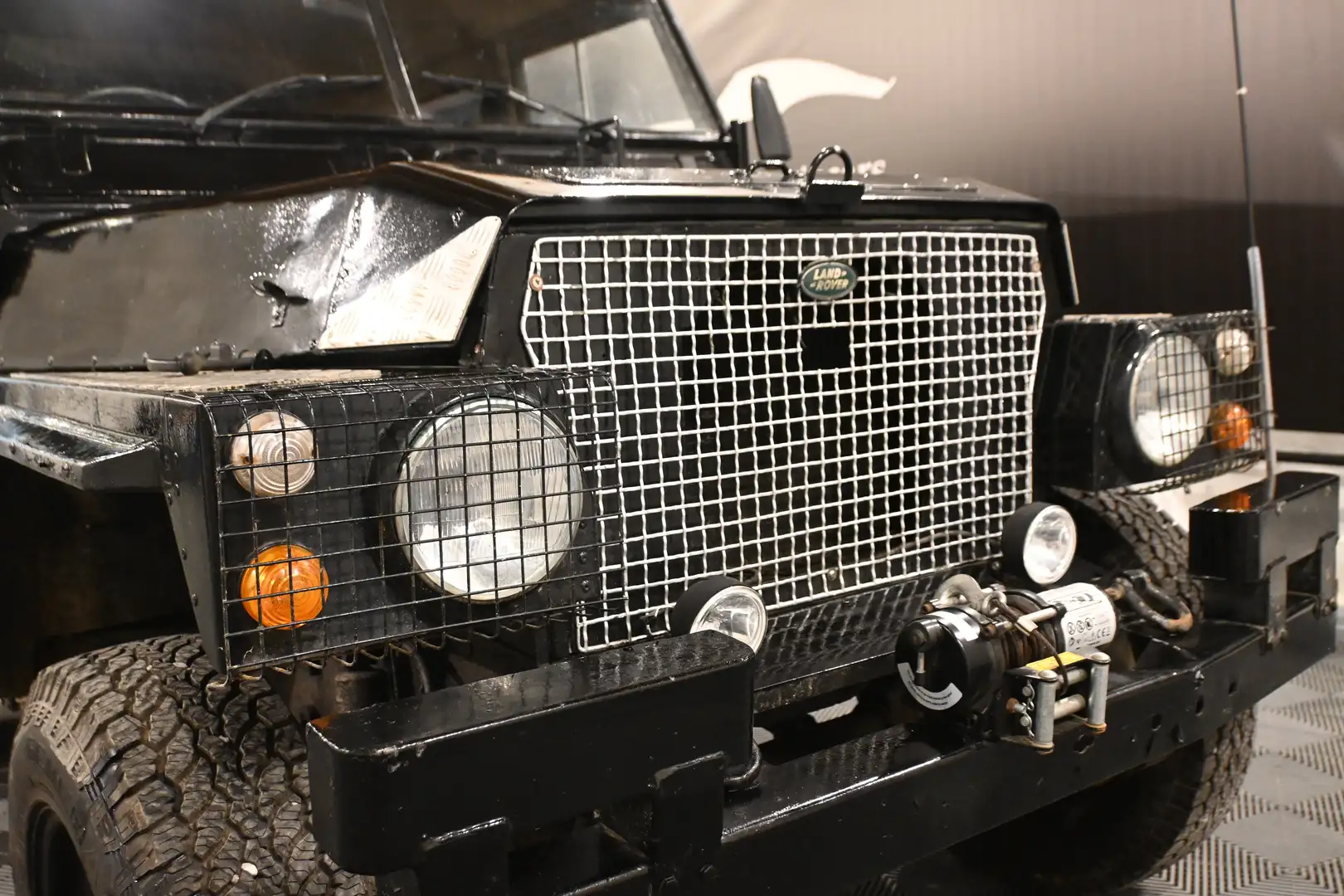 Land Rover Series 3 / SERIES III / COMMANDO / PETROL / ESSENCE !! Negro - 2