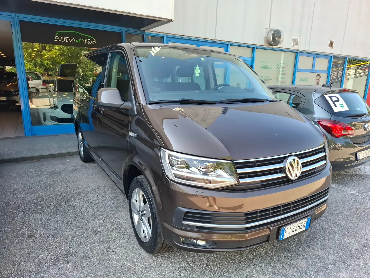 Volkswagen caravelle Marrone - 1
