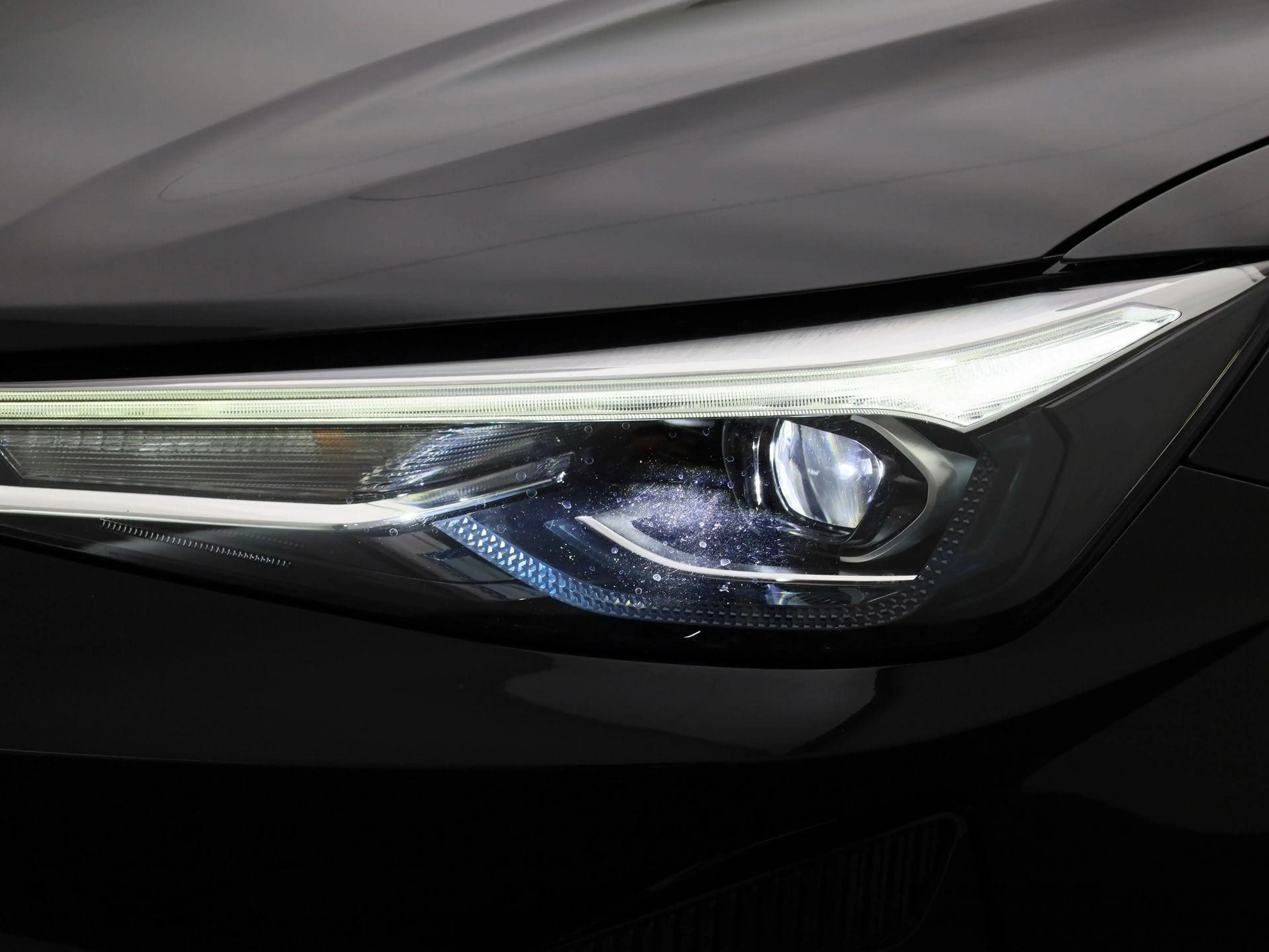 MG MG5 Long Range Luxury 61 kWh — photo 14