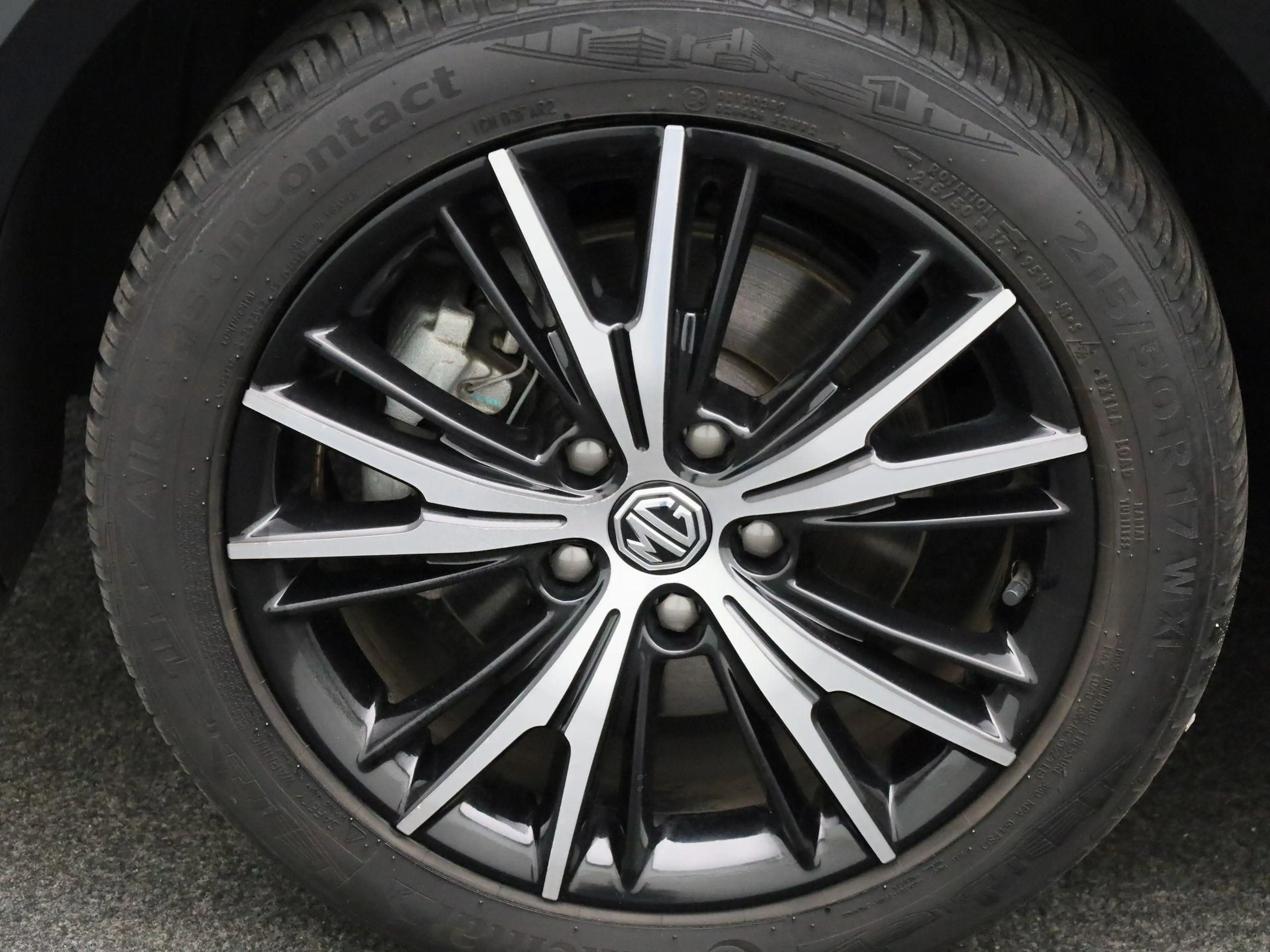 MG MG5 Long Range Luxury 61 kWh — photo 13
