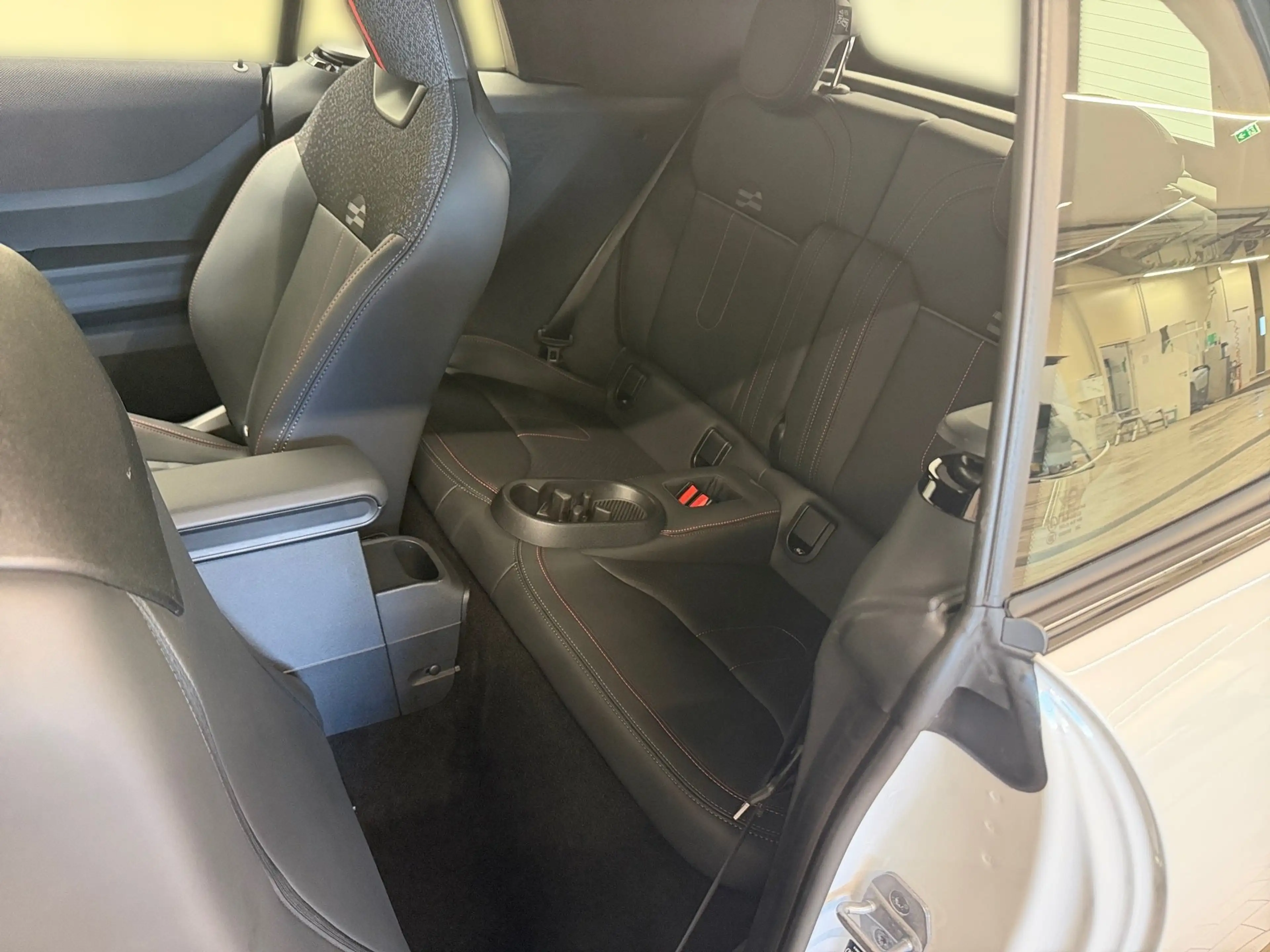 MINI Cooper S — photo 7
