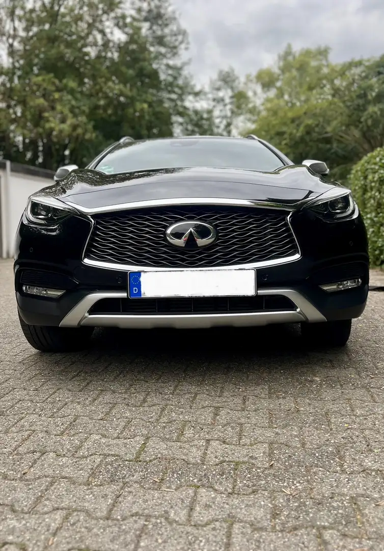 Infiniti QX30 2.2d DCT AWD Luxe Tech - 1