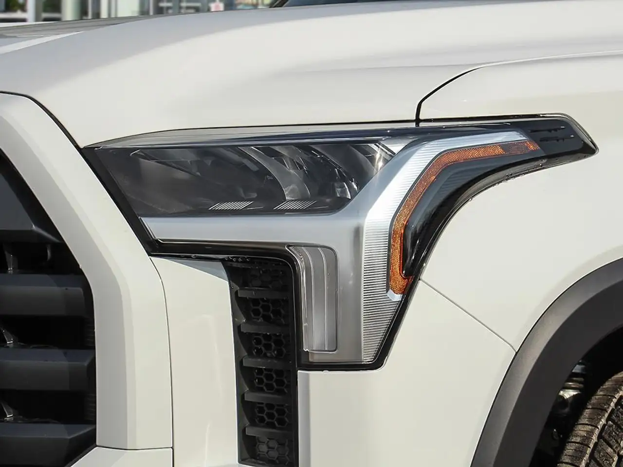 Toyota Tundra снимка Toyota Tundra