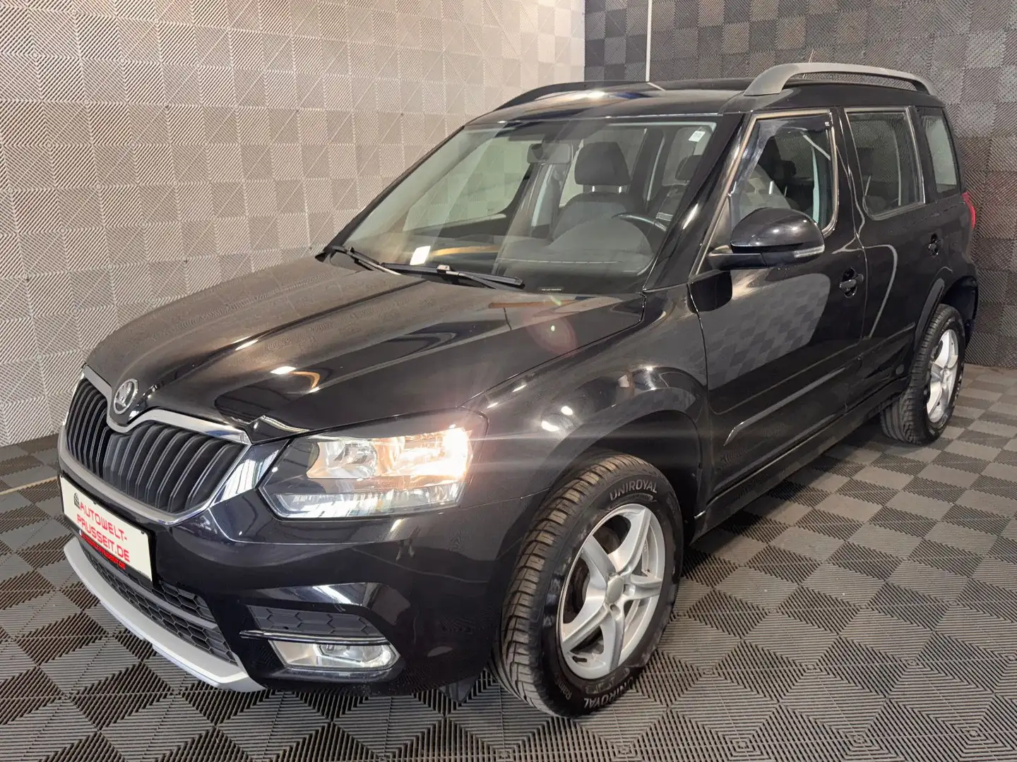 Skoda Yeti 1.4 TSI Active*MWST 19%*PERLEFFEK-TEMPOMAT Schwarz - 2