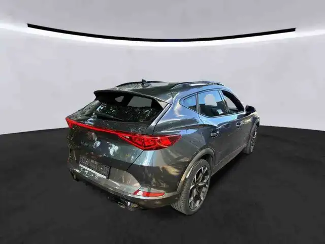 Cupra Formentor view 3