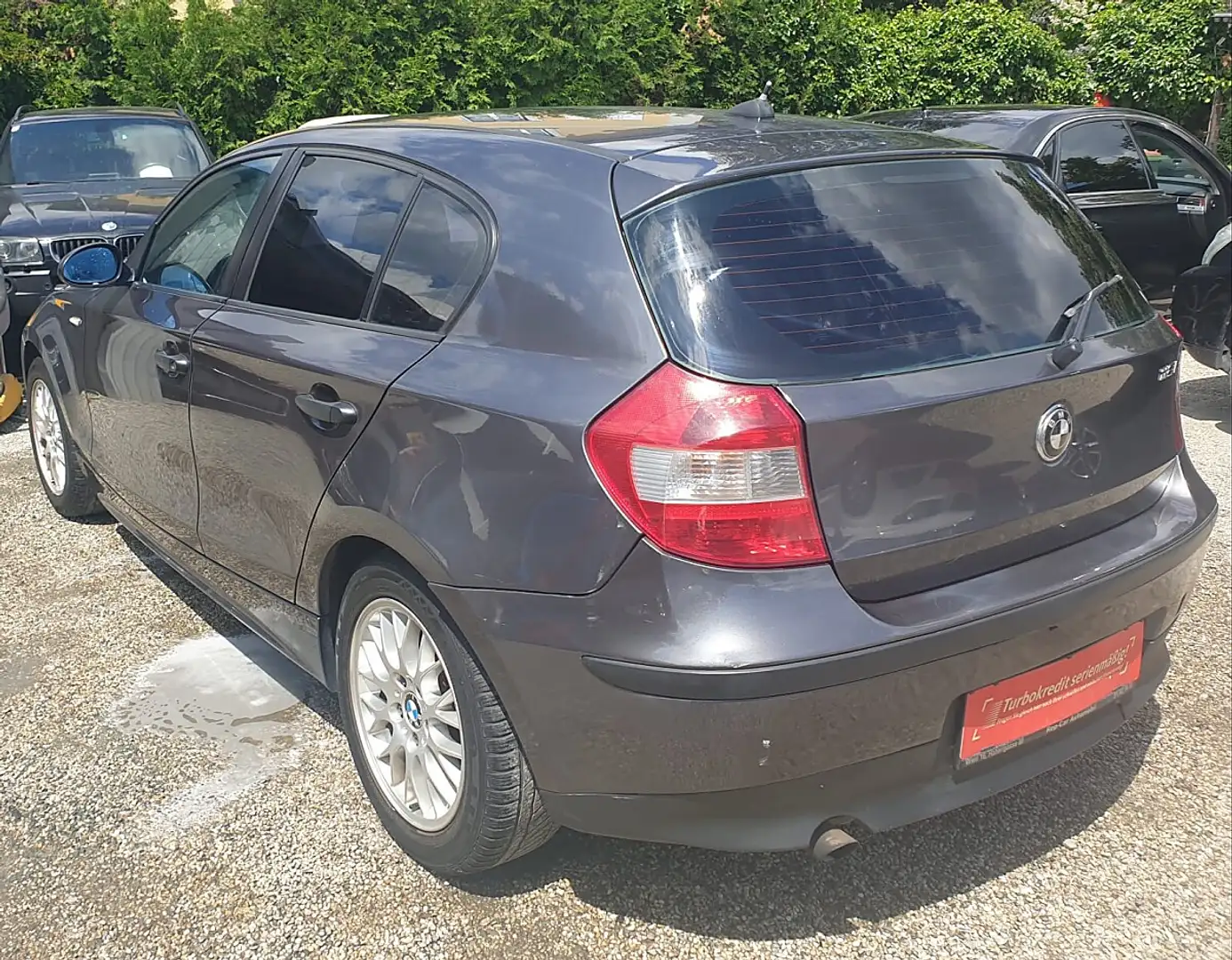 BMW 118 i Österreich-Paket Aut. Grau - 2