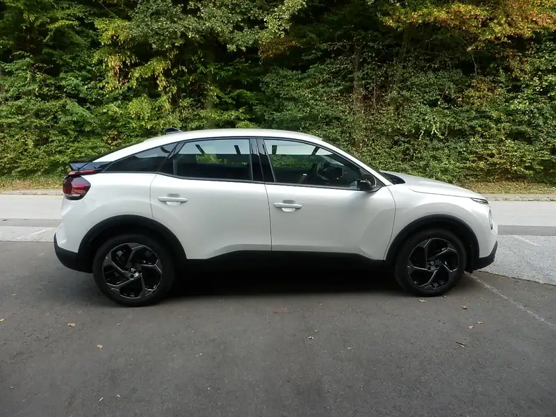 Citroen C4 BHDI130 EAT8 Plus