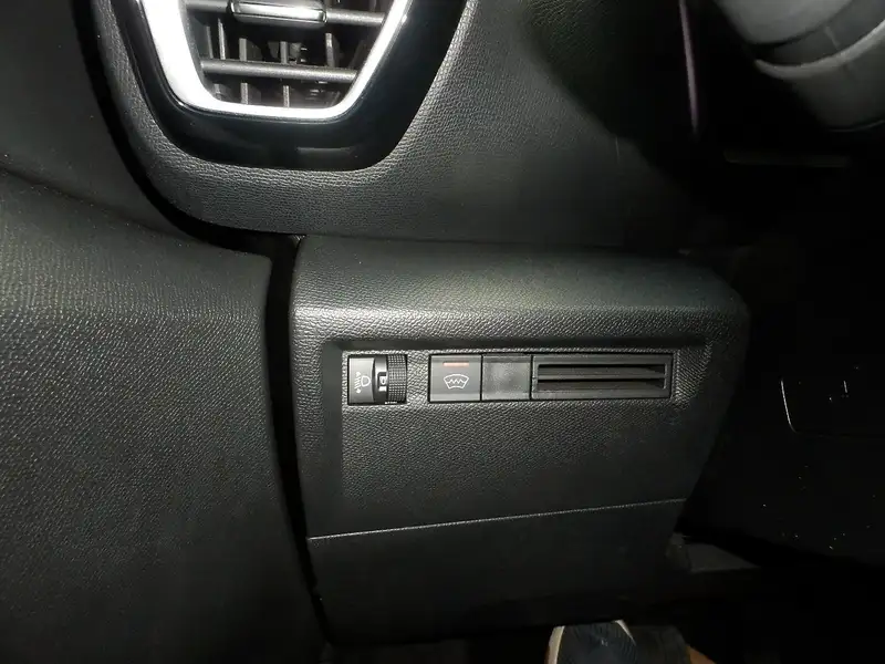 Citroen C4 BHDI130 EAT8 Plus