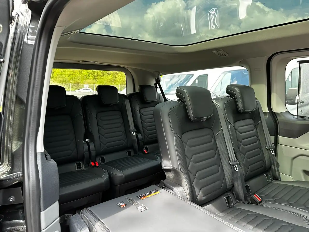 Ford Tourneo Custom Titanium X 320 L2 ACC*PANO*360*B&O 8