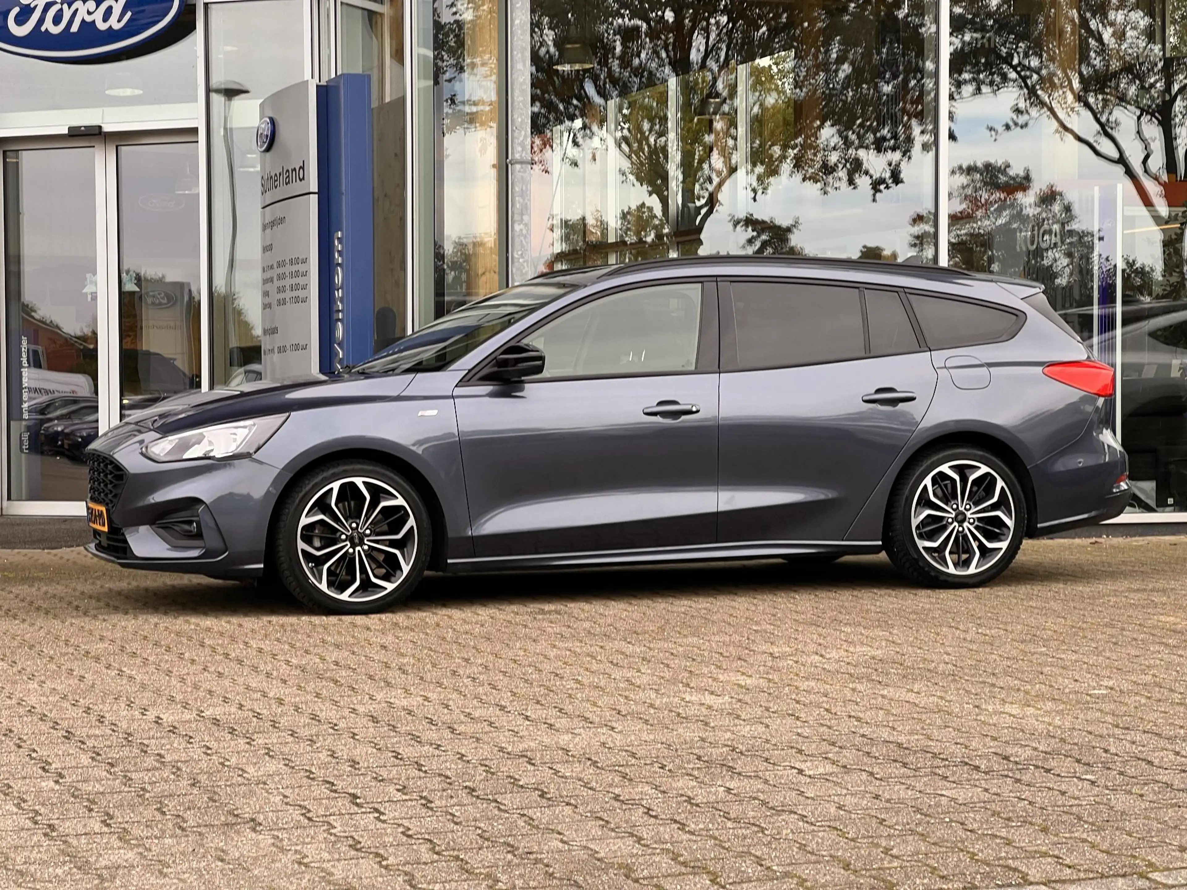 Ford Focus Wagon 1.0 EcoBoost ST Line Business Full-led | B&O — photo 8