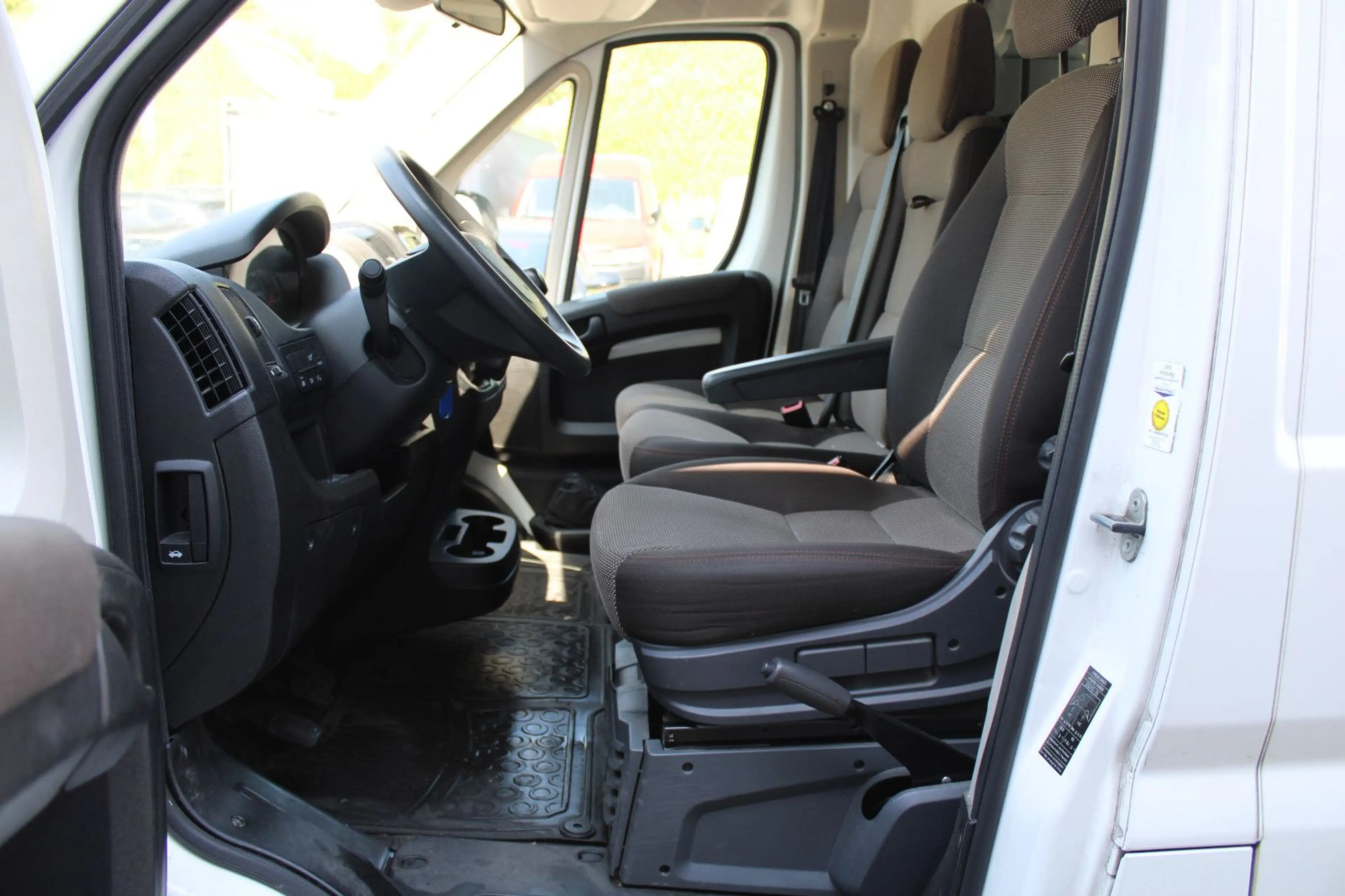 Peugeot Boxer 2.2 HDI ADVANTAGE EDITION FAP HOCH KLIMA — photo 6