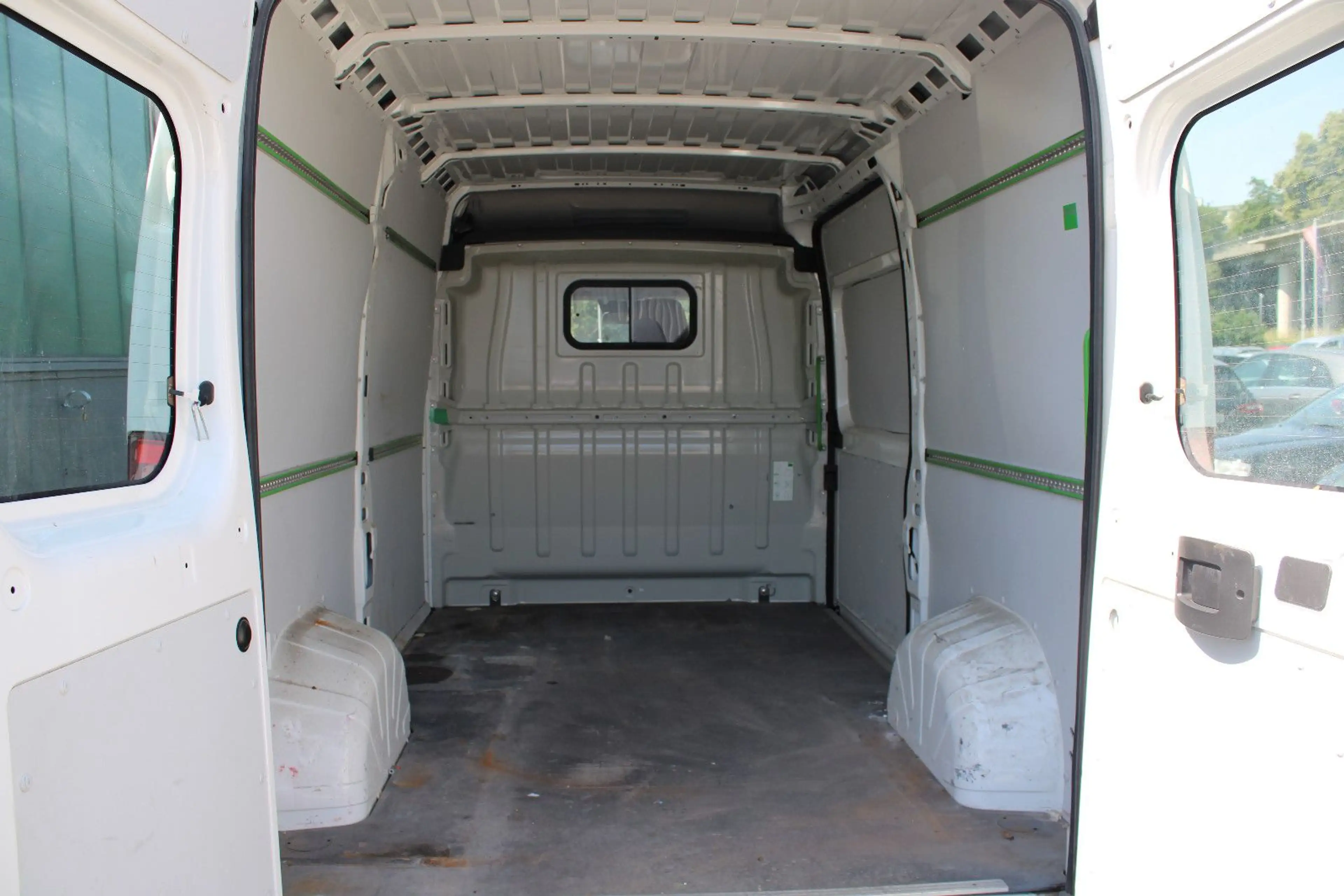 Peugeot Boxer 2.2 HDI ADVANTAGE EDITION FAP HOCH KLIMA — photo 12