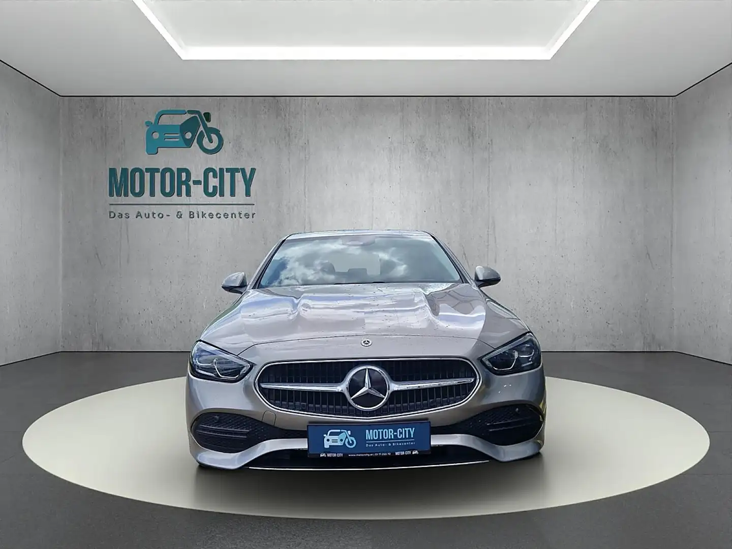 Mercedes-Benz C 220 d 4MATIC Aut. Grau - 2