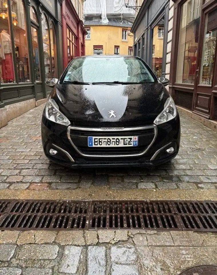 Peugeot 208 style 5 portes