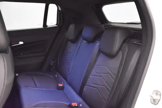 Jeep Avenger view 14