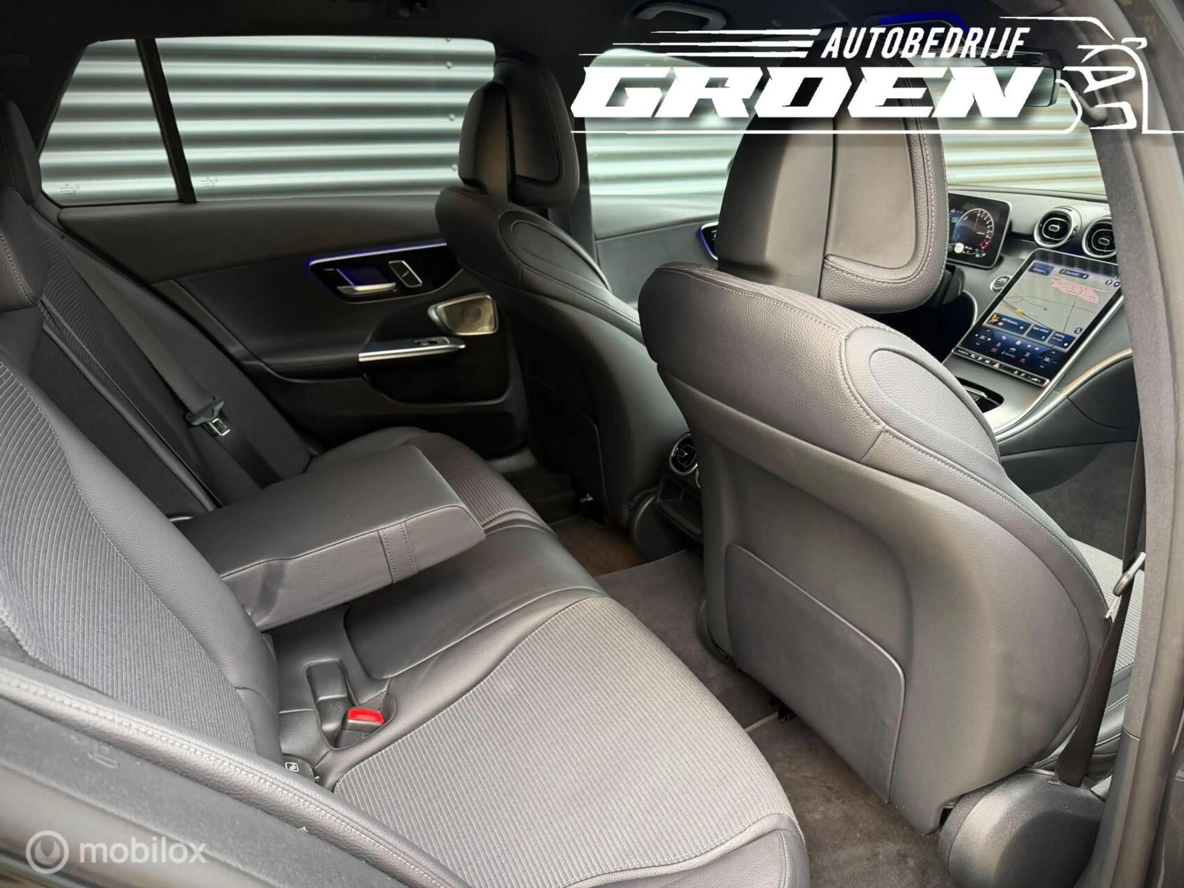 Mercedes-Benz C 300 Estate e Luxury PHEV 313PK — photo 27