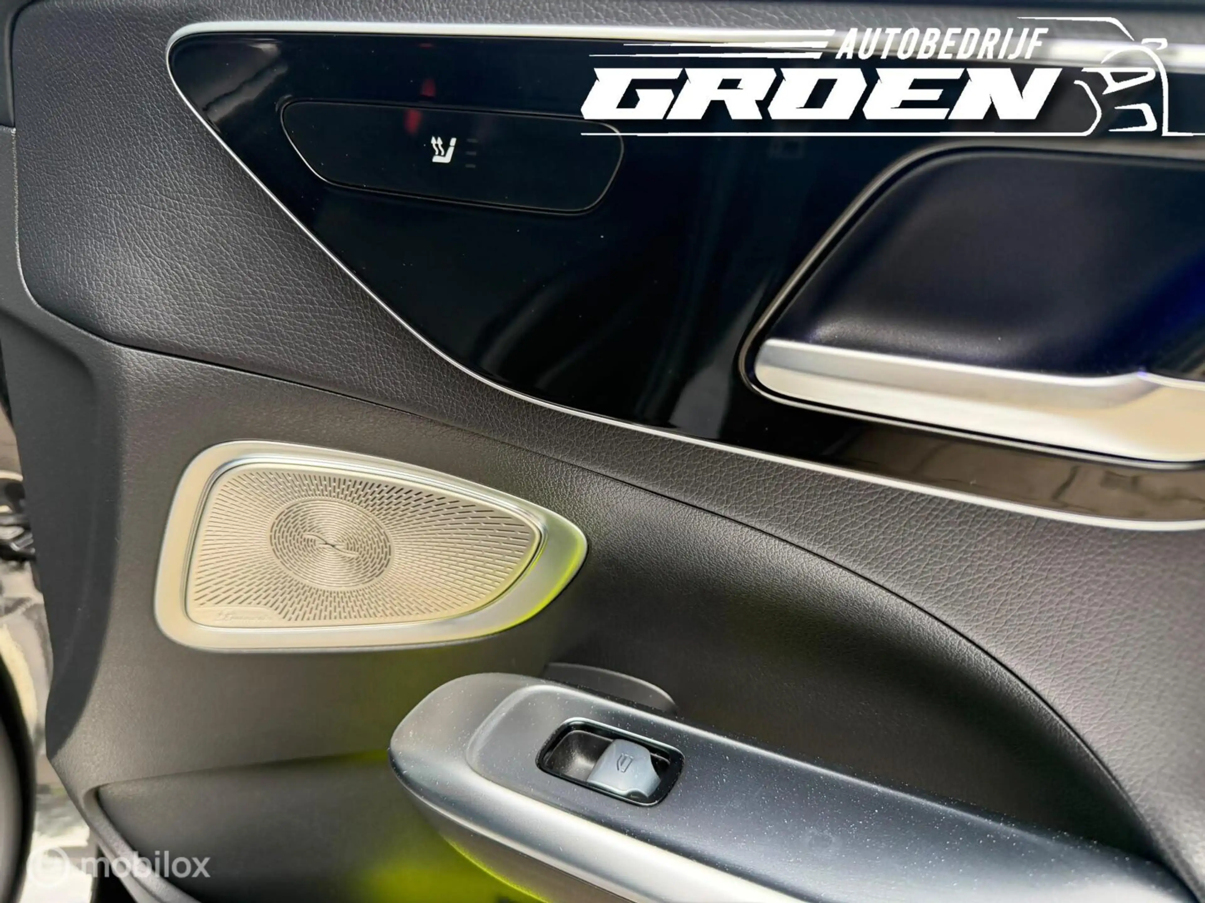 Mercedes-Benz C 300 Estate e Luxury PHEV 313PK — photo 32