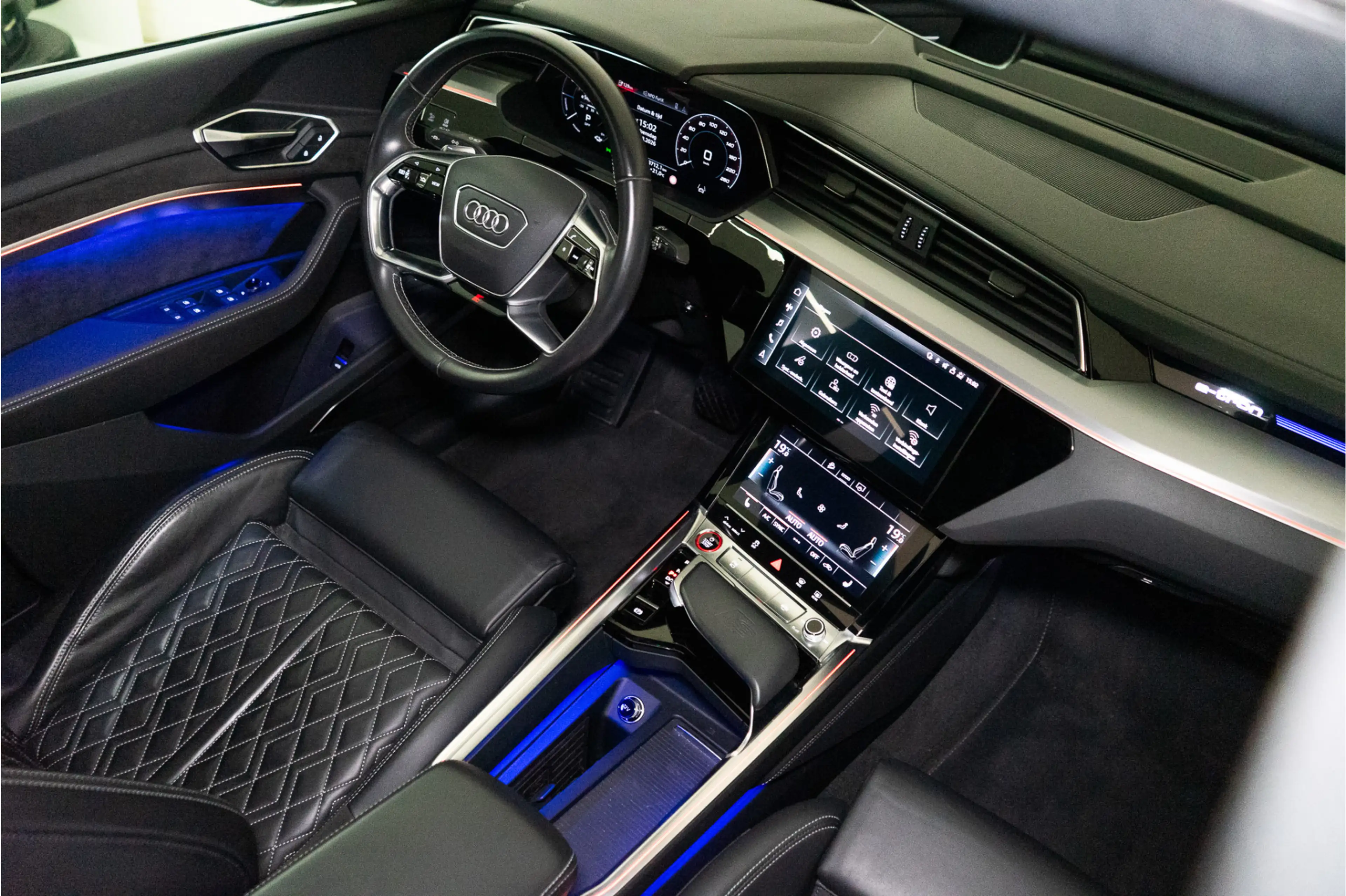 Audi e-tron Sportback S Quattro 95 kWh 504PK | Pano | Sfeer | — photo 24