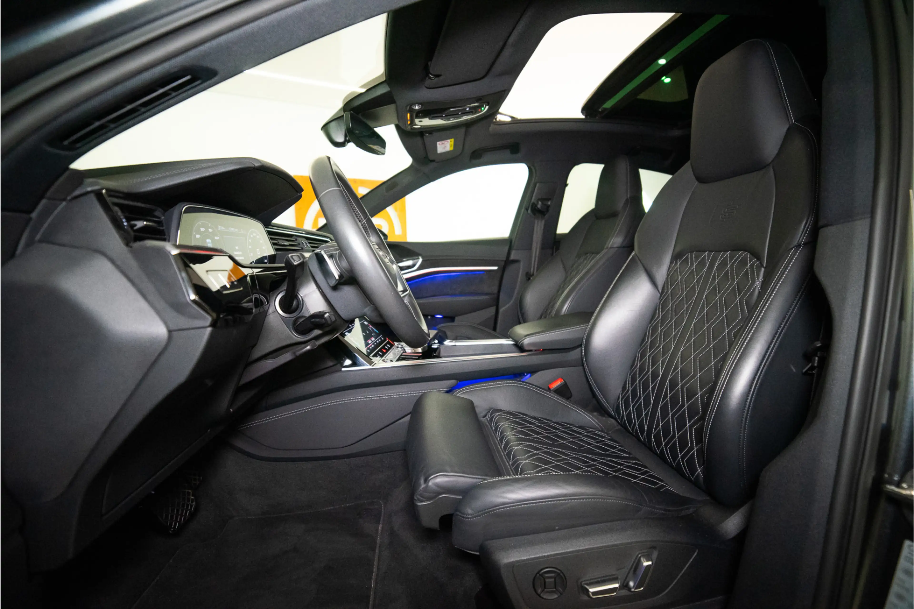 Audi e-tron Sportback S Quattro 95 kWh 504PK | Pano | Sfeer | — photo 29