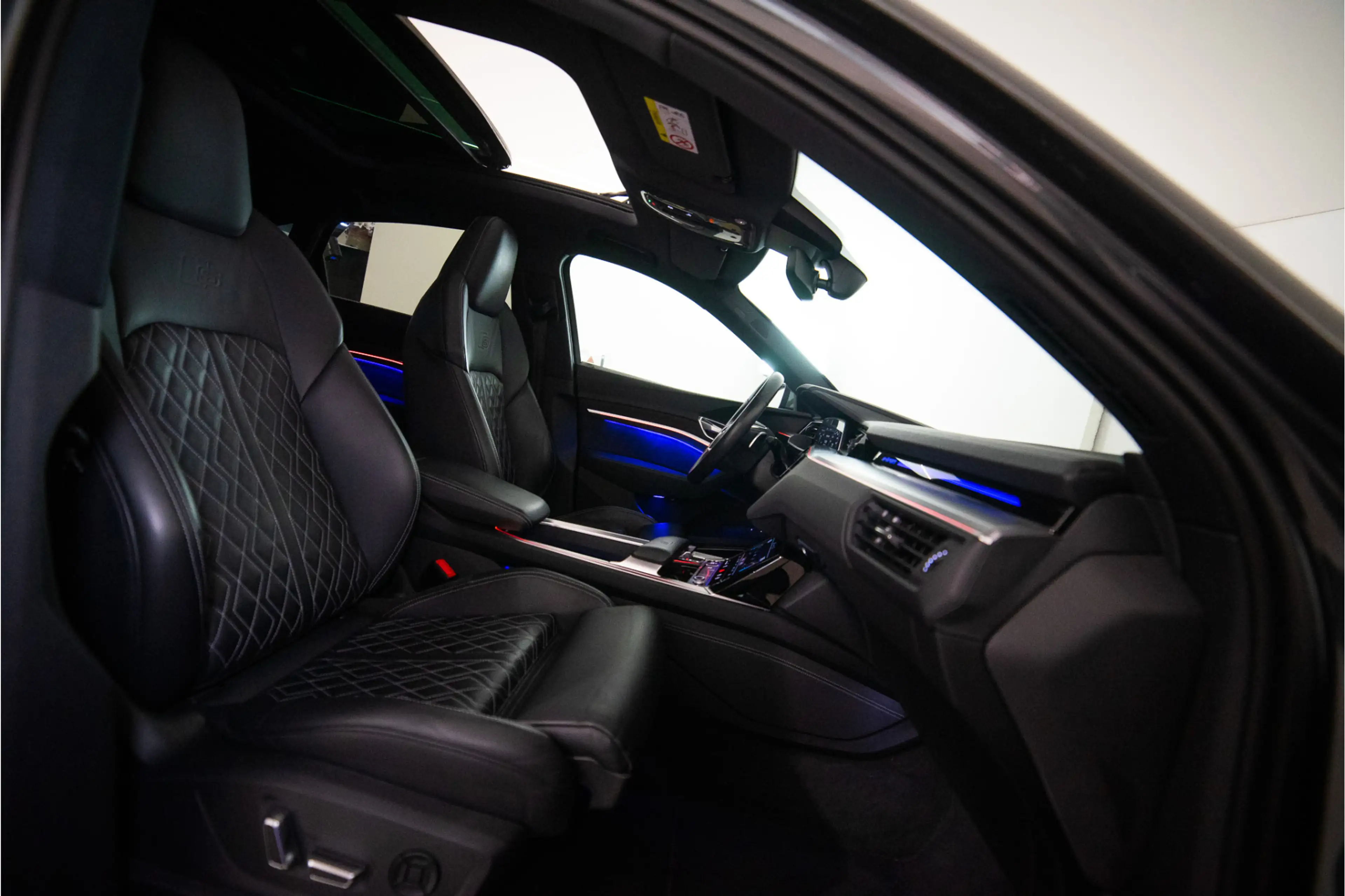 Audi e-tron Sportback S Quattro 95 kWh 504PK | Pano | Sfeer | — photo 28