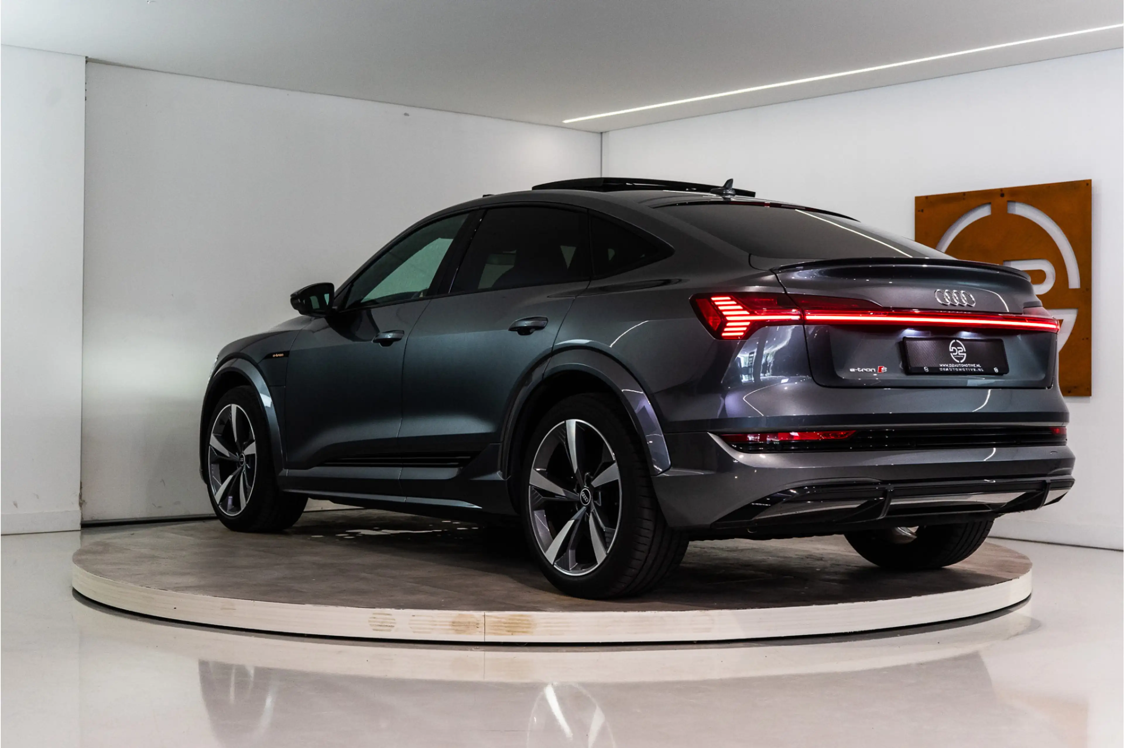Audi e-tron Sportback S Quattro 95 kWh 504PK | Pano | Sfeer | — photo 4