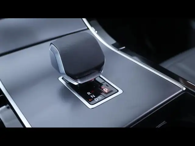Land Rover Range Rover Evoque view 17