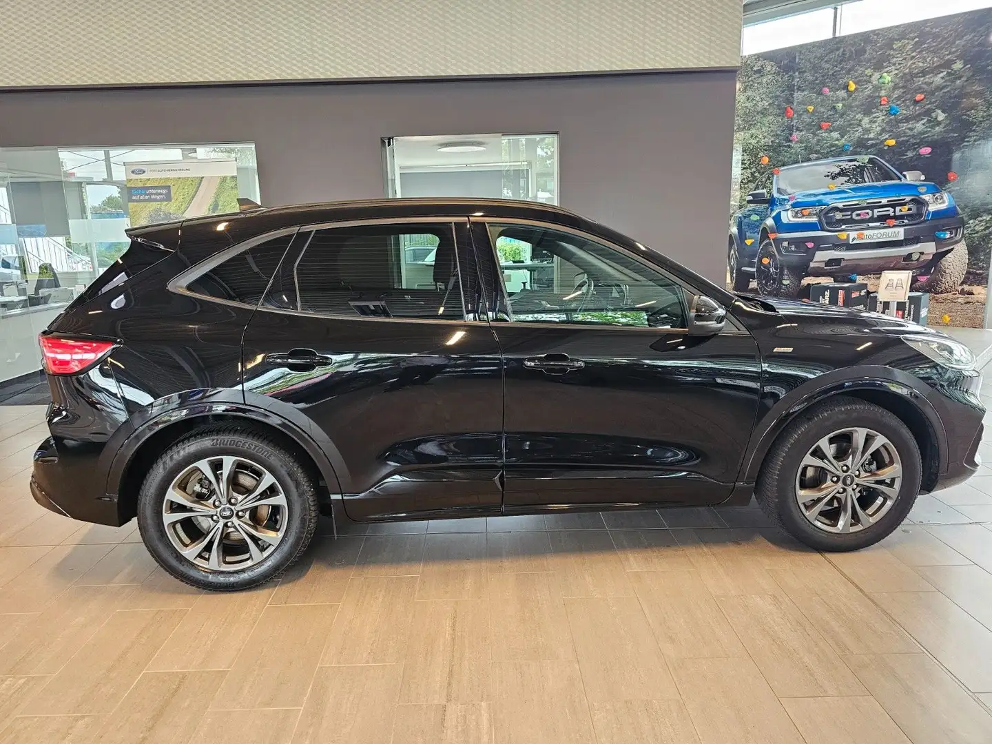 Ford Kuga ST-Line X Noir - 2