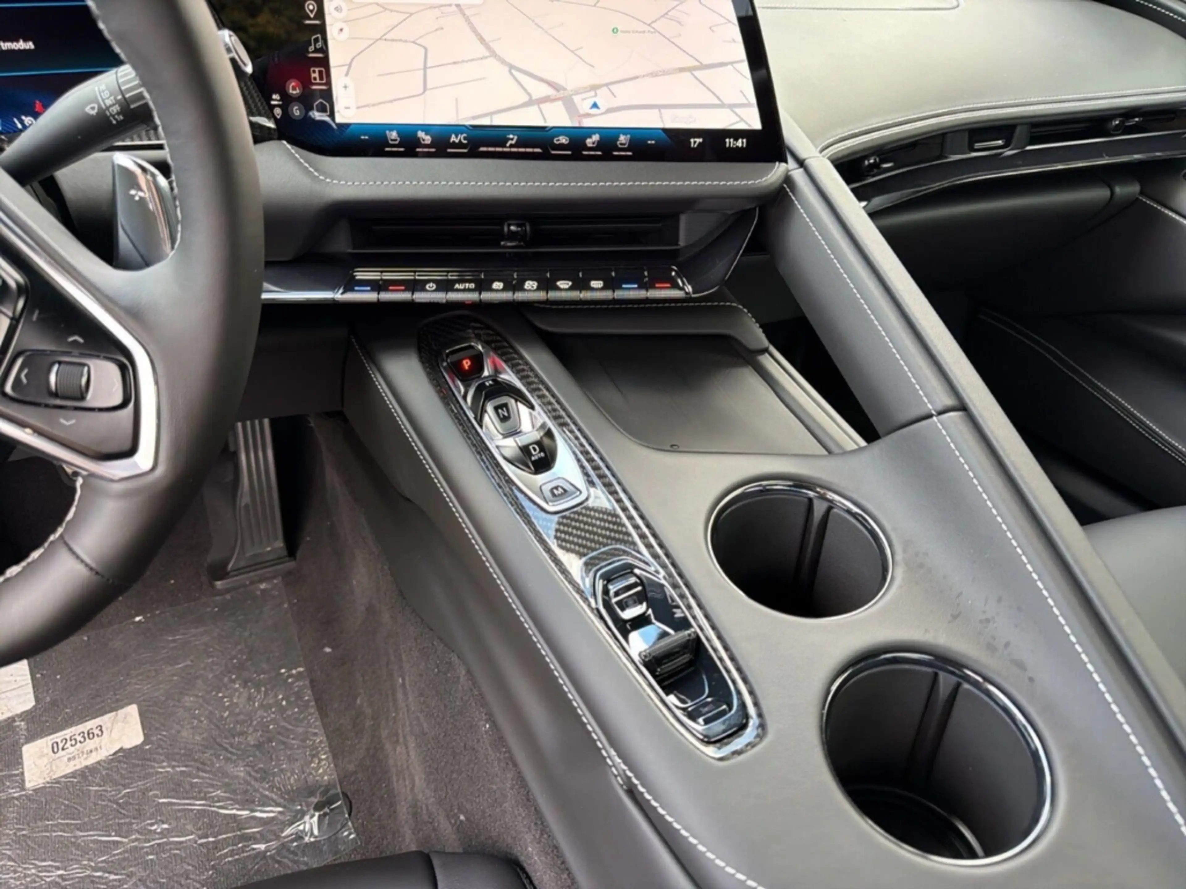 Corvette C8 Corvette Convertible 6.2 V8 MY26 3LT Facelift mit — photo 13