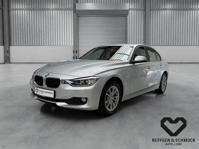 BMW 316 KLIMAAUTOMATIK+BI-XENON+EINPARKHILFE+ALU+TOP