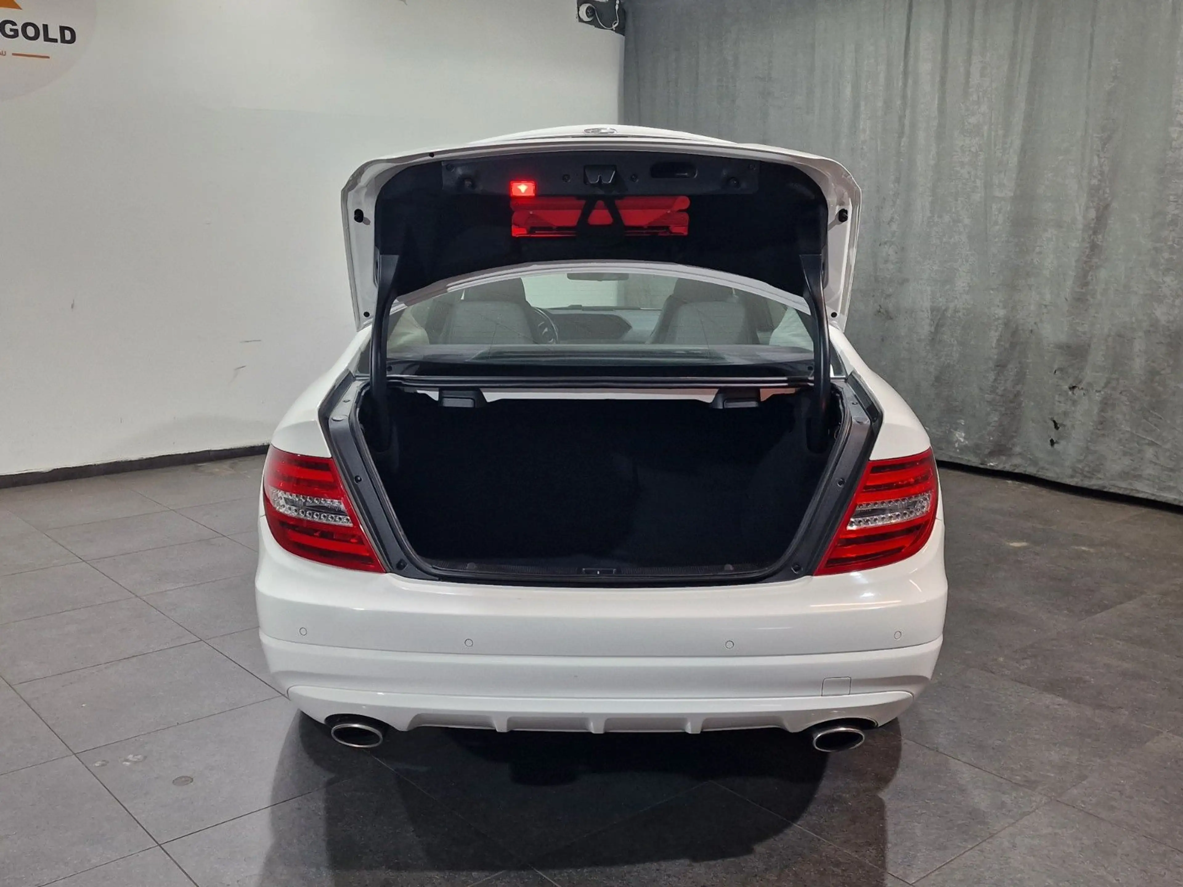 Mercedes-Benz C 350 Coupe C 350 CGI BlueEfficiency — photo 10