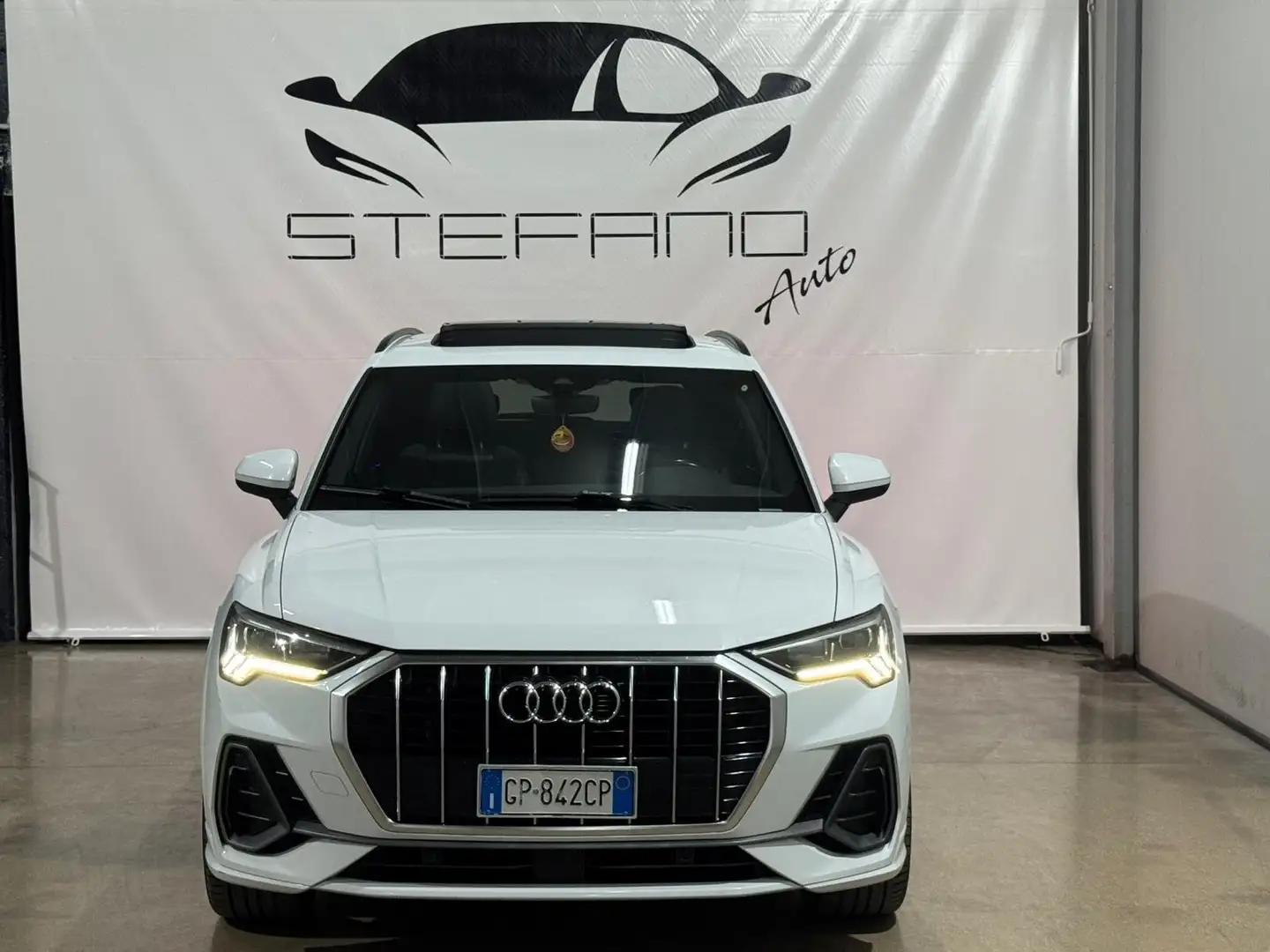 Audi Q3 Q3 II 2018 35 2.0 tdi S line edition s-tronic Blanc - 2