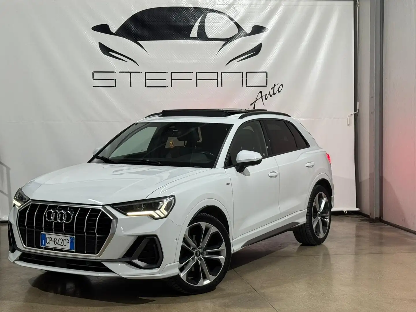 Audi Q3 Q3 II 2018 35 2.0 tdi S line edition s-tronic Blanc - 1