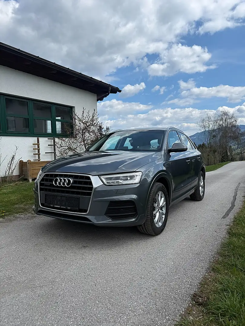 Audi Q3 2,0 TDI Intense quattro S-tronic Grau - 1